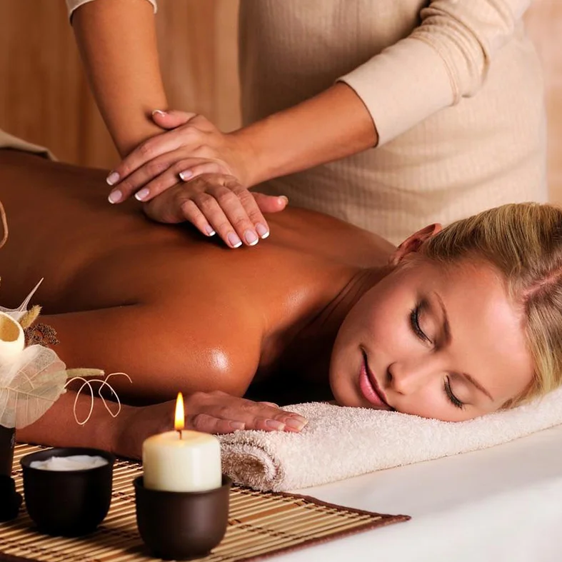 Relaxing Massage + Scrub